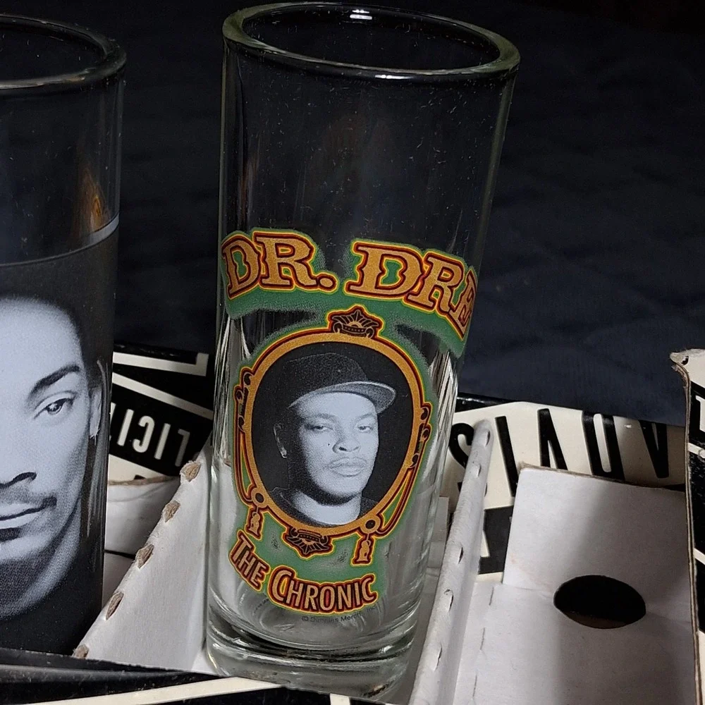 Silver Buffalo Death Row Records Shooter Set Dr Dre Snoop Dogg 2Pac Shot Glasses